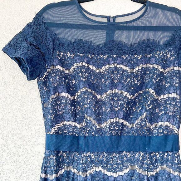 Jax Navy Blue Lace Overlay Cocktail Dress, Size 6 - Picture 3 of 5